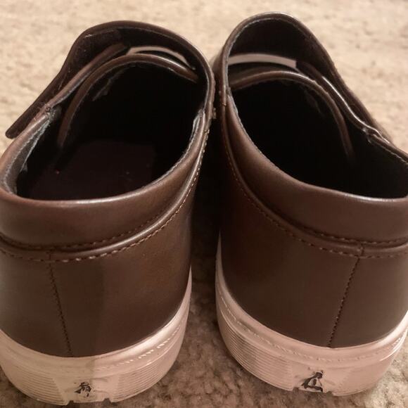 SALE 🎊PENGUIN UNISEX Leather BROWN VELCRO SNEAKER 2 - Picture 3 of 11